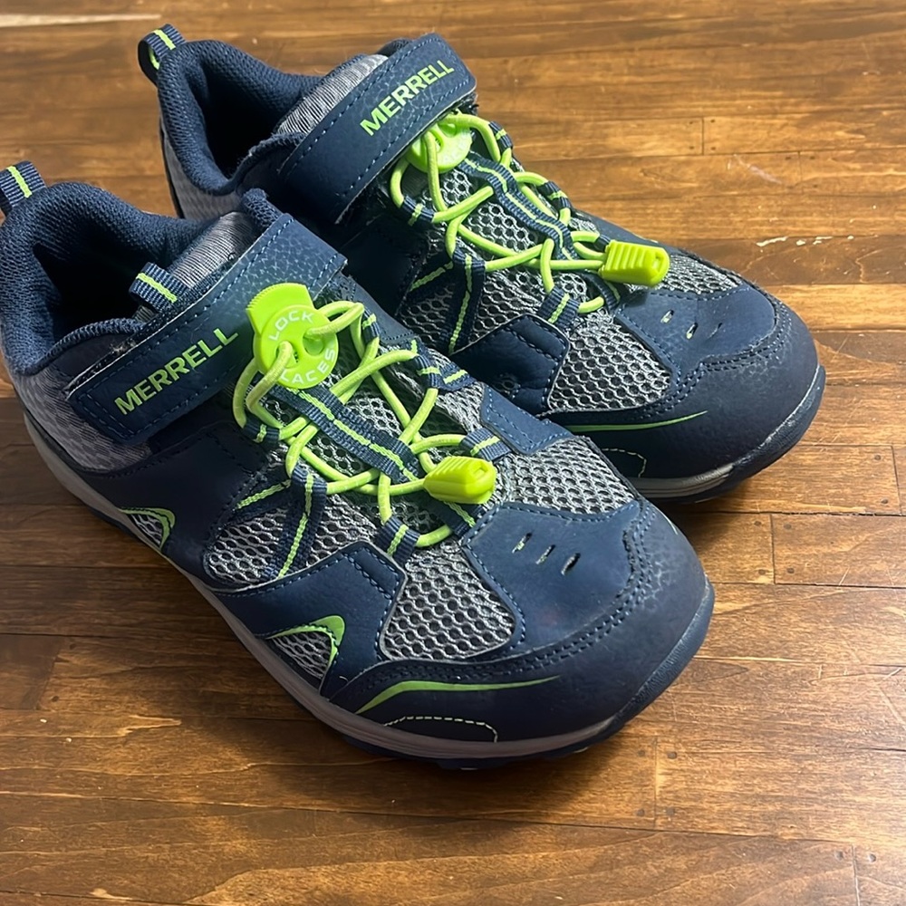 Merrell Hiking Shoes (KIDS)